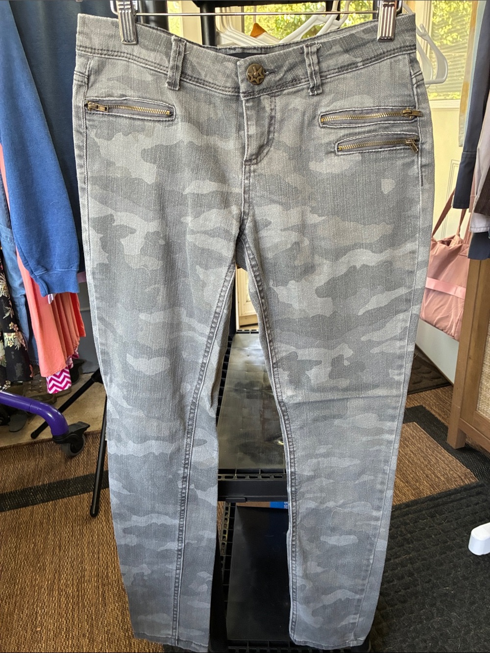 Rue21 Gray Camo Skinny Jeans with Zip Accents